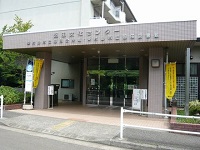 廻田図書館写真